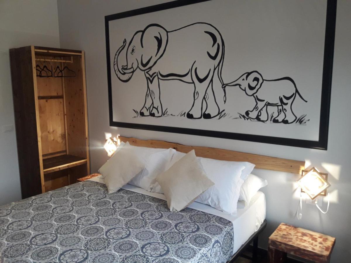 Big Mama Jungle Rooms Terracina Exteriör bild
